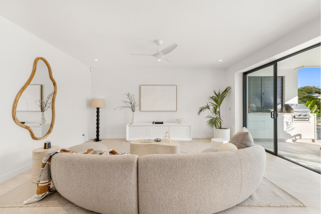 Professional house painters Gold Coast, Exterior home repainting, Residential painting contractors, Premium interior painting services.